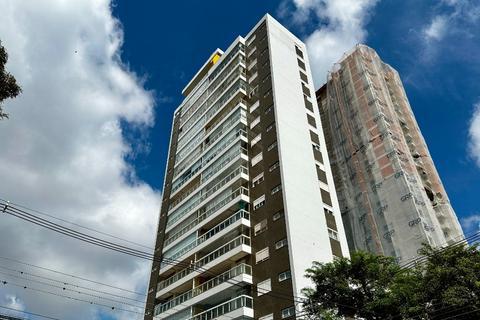 Apartamento à venda no Edifício Theodoro Bay